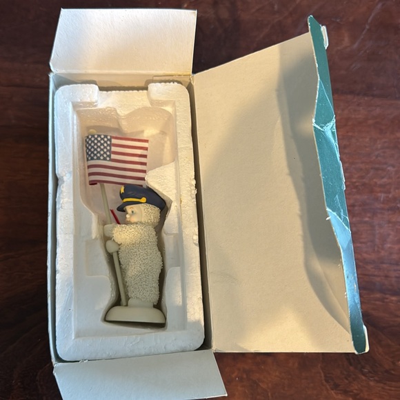 Department 56 Miniature “To Protect You” Police Snowbaby - Picture 5 of 6